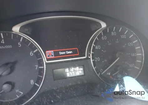 2015 Nissan Altima 2.5 Sv z USA, uszkodzony, nr VIN 1N4AL3AP3FC296637